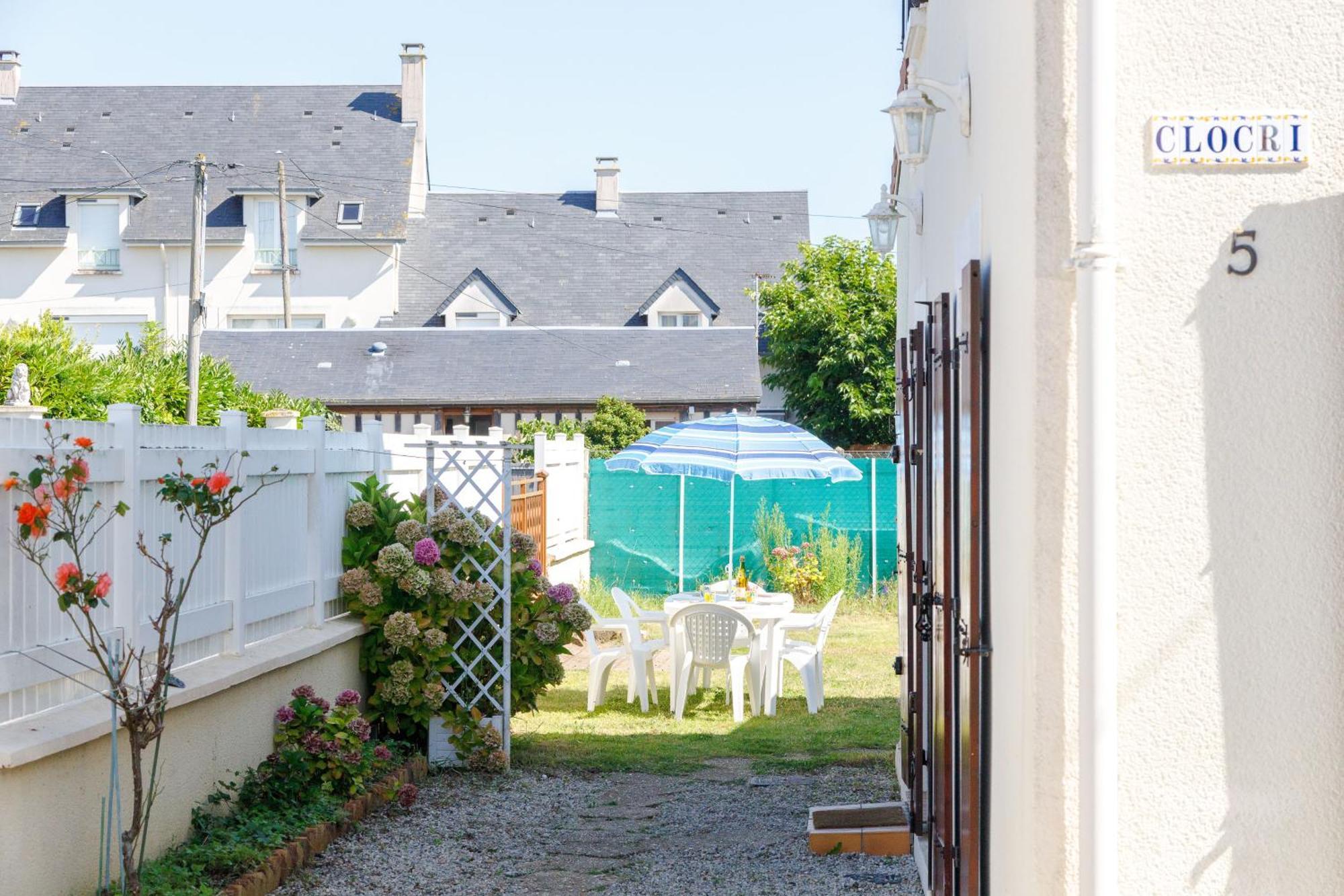 La Maison Cabourgeaise Proche Mer Екстериор снимка